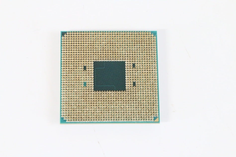 AMD Ryzen 5 3400G 3.7GHz 4コア / 8スレッド 65W 【中古品】