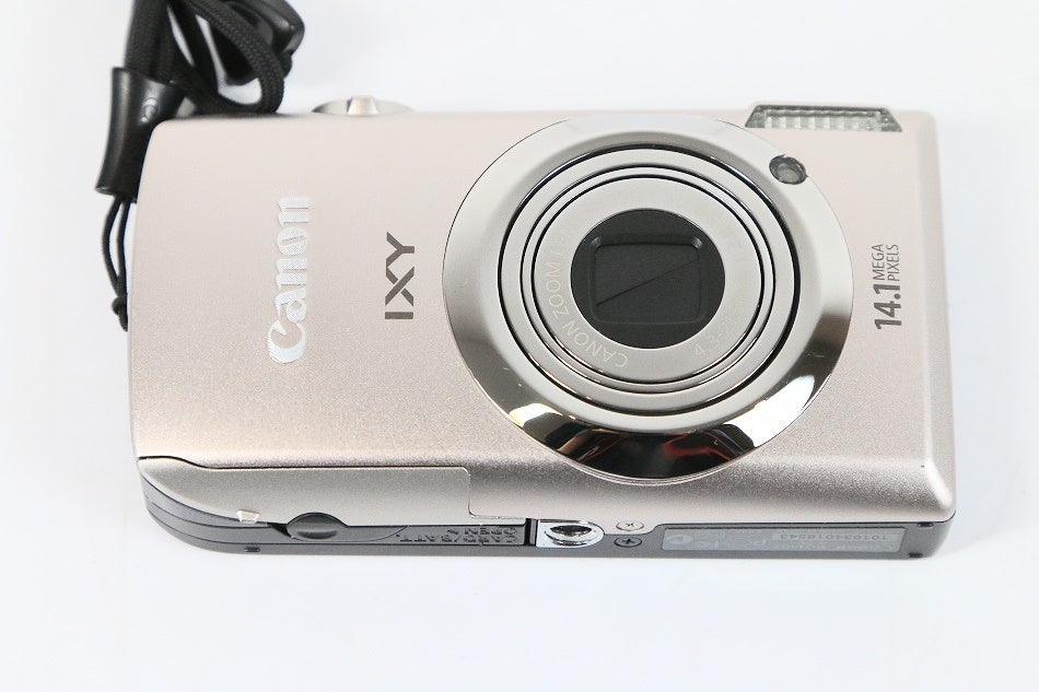 Canon デジタルカメラ IXY 10S シルバー IXY10S(SL) 【中古品】