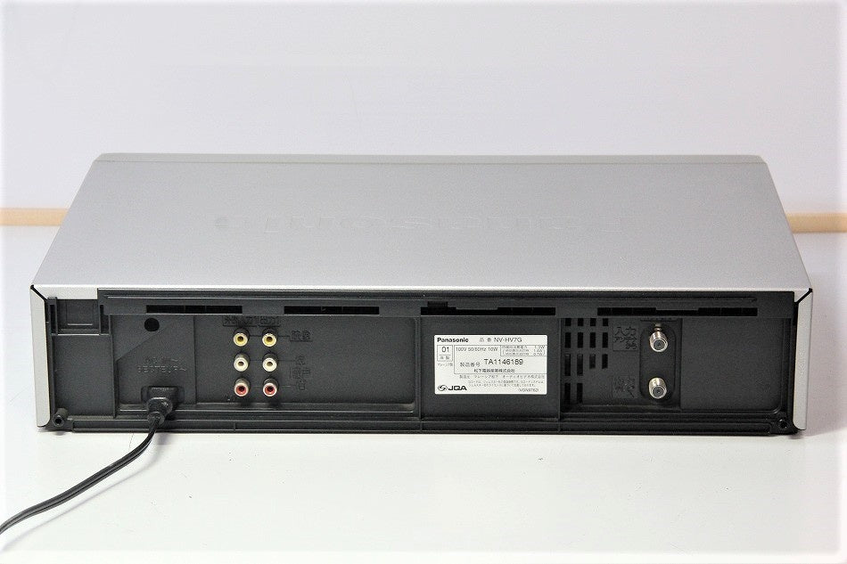 VHSビデオデッキ パナソニック NV-HV7G 【中古品】