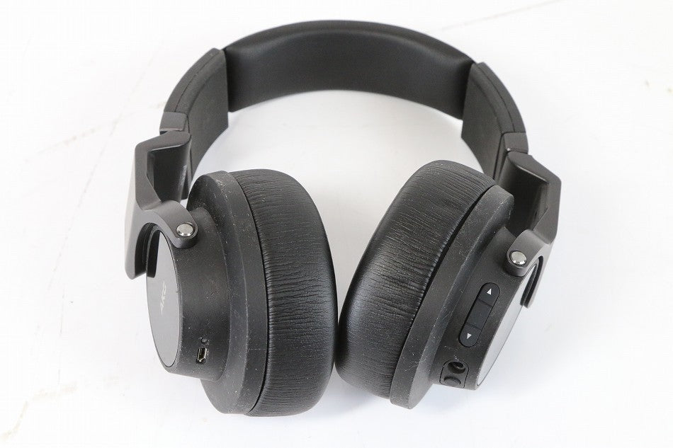 AKG K845BT Bluetoothヘッドホン 密閉型 ホワイト K845BTWHT 【国内正規品】 【中古品】
