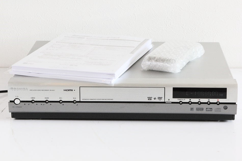 TOSHIBA W録 BSアナログチューナー搭載 HDD&DVDレコーダー HDD300GB RD-XS57 【中古整備品】