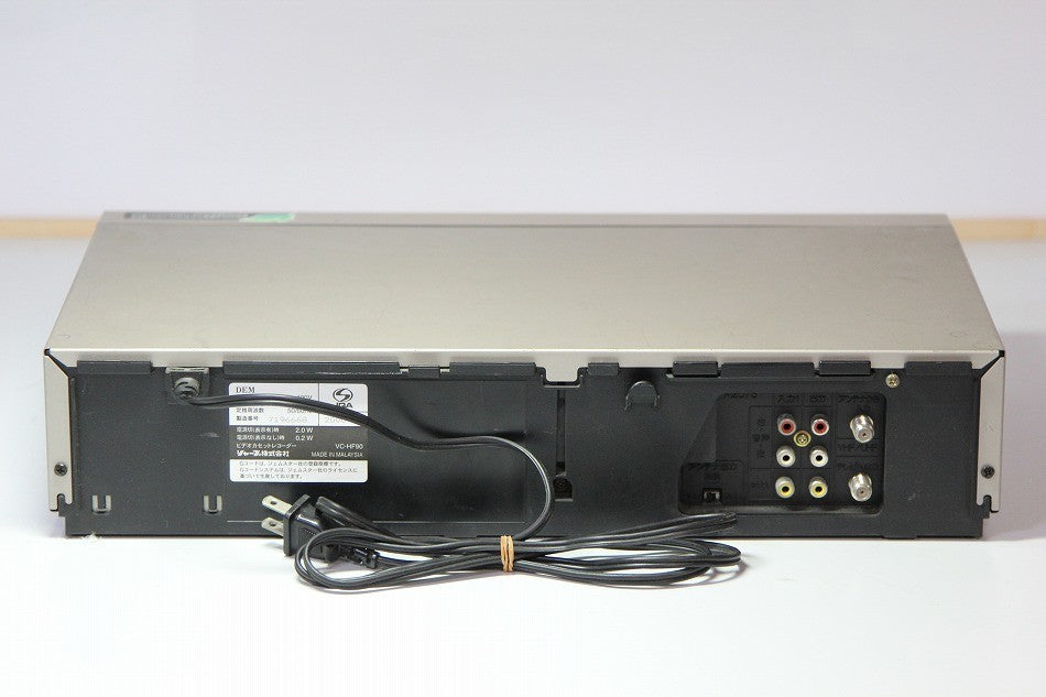 シャープ VHSビデオデッキ VC-HF90　【中古品】