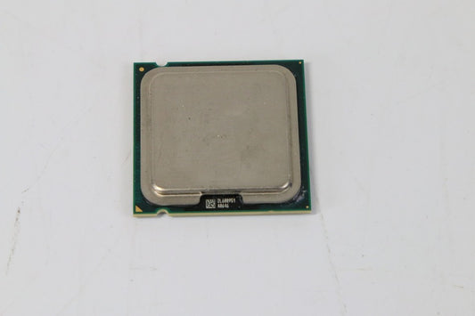 インテルPentium D 950デュアルコアプロセッサCPU 3.40 GHz 4 M / 800 sl95 Vソケットlga775　【中古品】