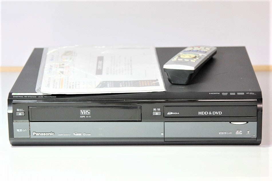 パナソニック 500GB 2チューナー DVDレコーダー VHSビデオ一体型 DIGA DMR-XW41V-K　【中古品】