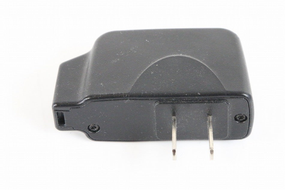 NTT docomo ACアダプター STA-U13JT　【中古品】