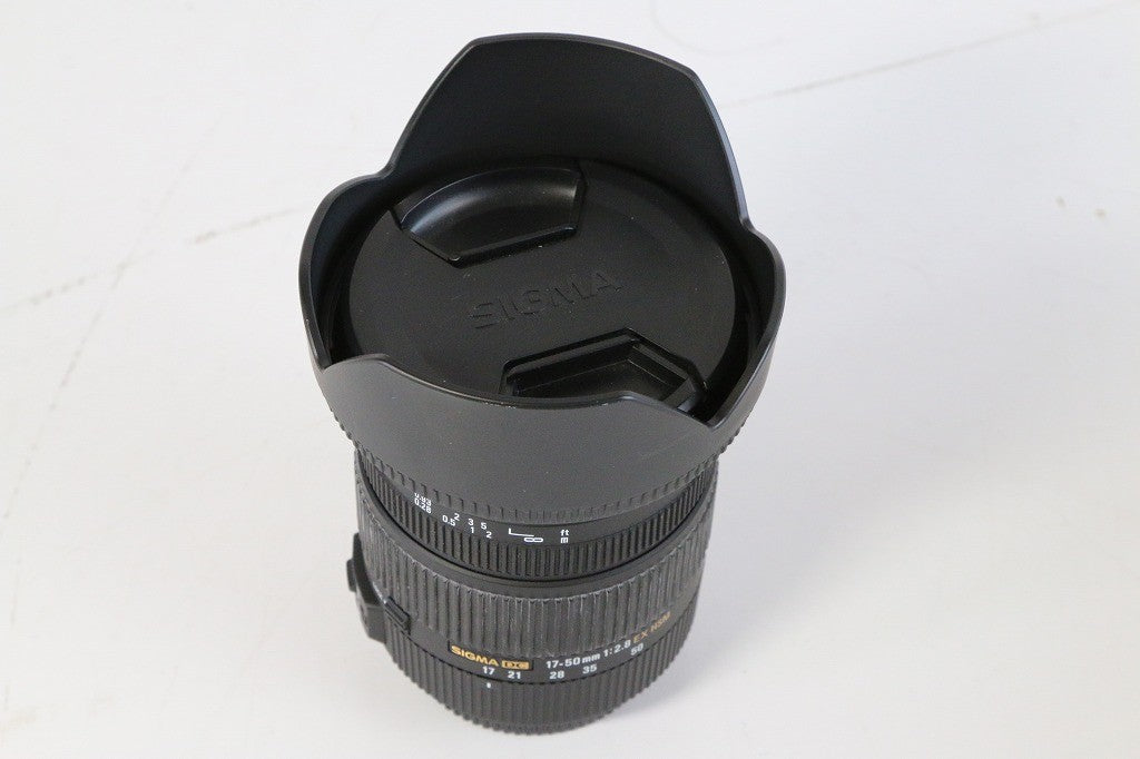SIGMA デジタル一眼レフカメラ SD1Merrill & 17-50mm kit 4,600万画素 FoveonX3ダイレクトイメージセンサー(APS-C)搭載 928810　【中古美品】