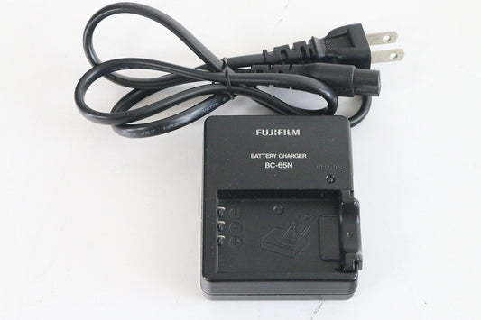 FUJIFILM バッテリーチャージャー BC-65N　【中古品】