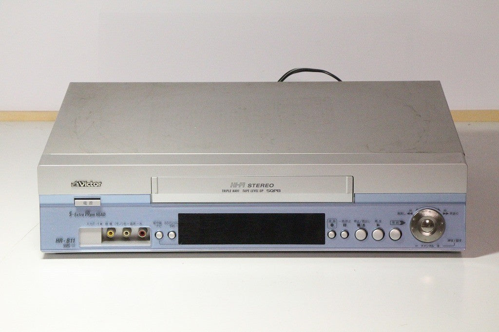 VHSビデオデッキ　ビクター　HR-B11　【中古品】