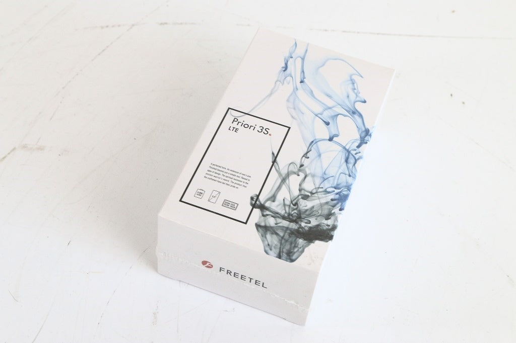 FREETEL Priori3S (マットブラック)　FTJ152B　【中古未開封品】