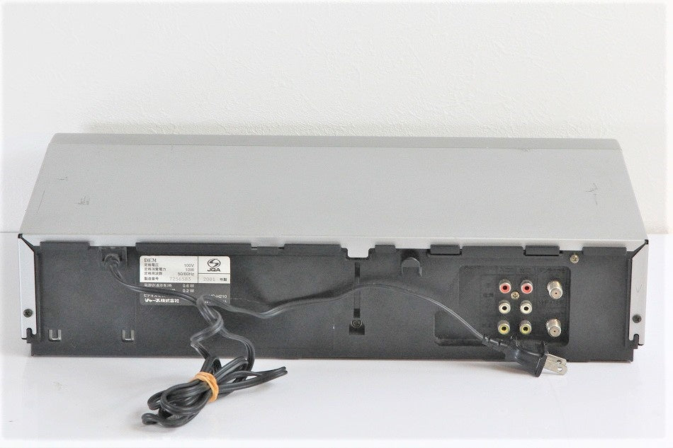 シャープ VHSビデオデッキ　VC-H210　【中古品】