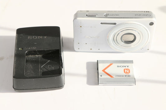 ソニー SONY デジタルカメラCybershot W350D(1410万画素/光学x4/デジタルx8/プレシャスホワイト) DSC-W350D/W　【中古品】