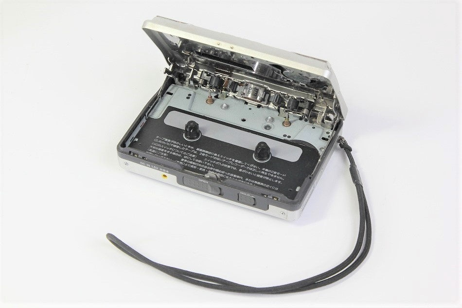 SONY TCS-100 カセットコーダー　【中古整備品】