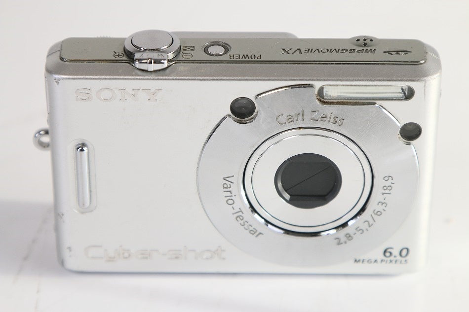 ソニー SONY サイバーショット W30 シルバー DSC-W30/S　【中古品】