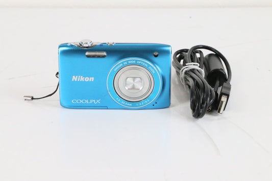 NikonデジタルカメラCOOLPIX S3100 カジュアルブルー S3100BL　【中古品】