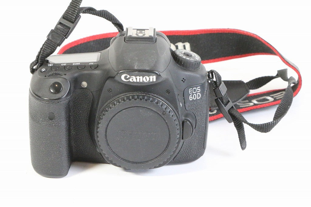 Canon デジタル一眼レフカメラ EOS 60D レンズキット EF-S18-135mm F3.5-5.6 IS 付属 EOS60D18135ISLK　【中古品】