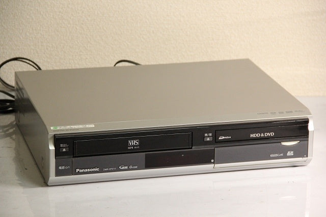 パナソニック 250GB DVDレコーダー VHSビデオ一体型 DIGA DMR-XP21V-S　【中古品】