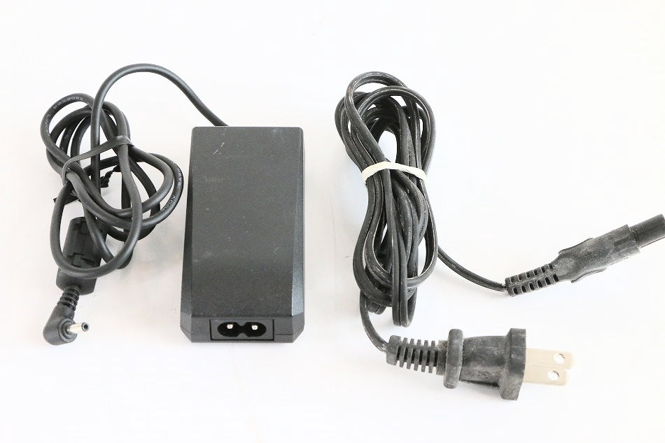 シャープ アウトレット ムラマサ EA-MU01V CE-MU01V 20V 2A/ACアダプタ PC-MM1-H4E H1W H3C用 日立/HITACHI PC-AP6900の機種へも通用できます　【中古品】