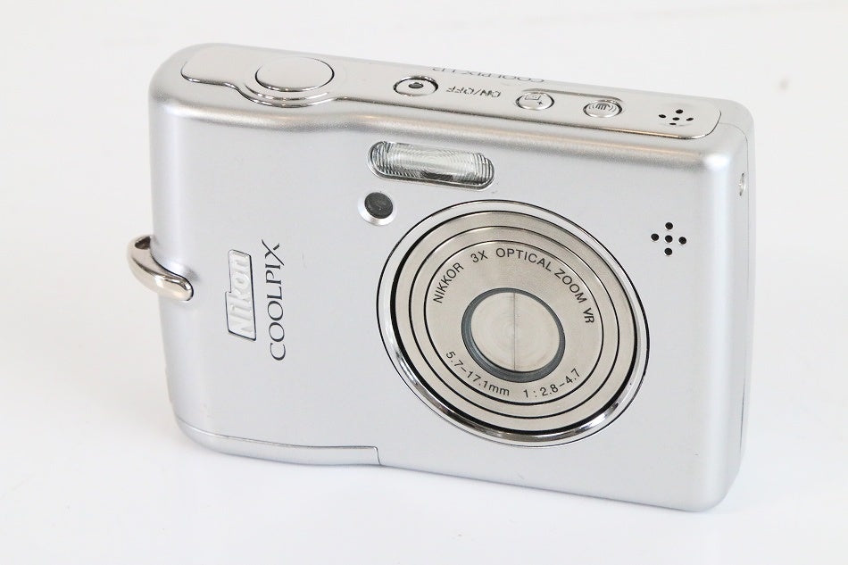Nikon デジタルカメラ COOLPIX(クールピクス) L12 710万画素　【中古美品】