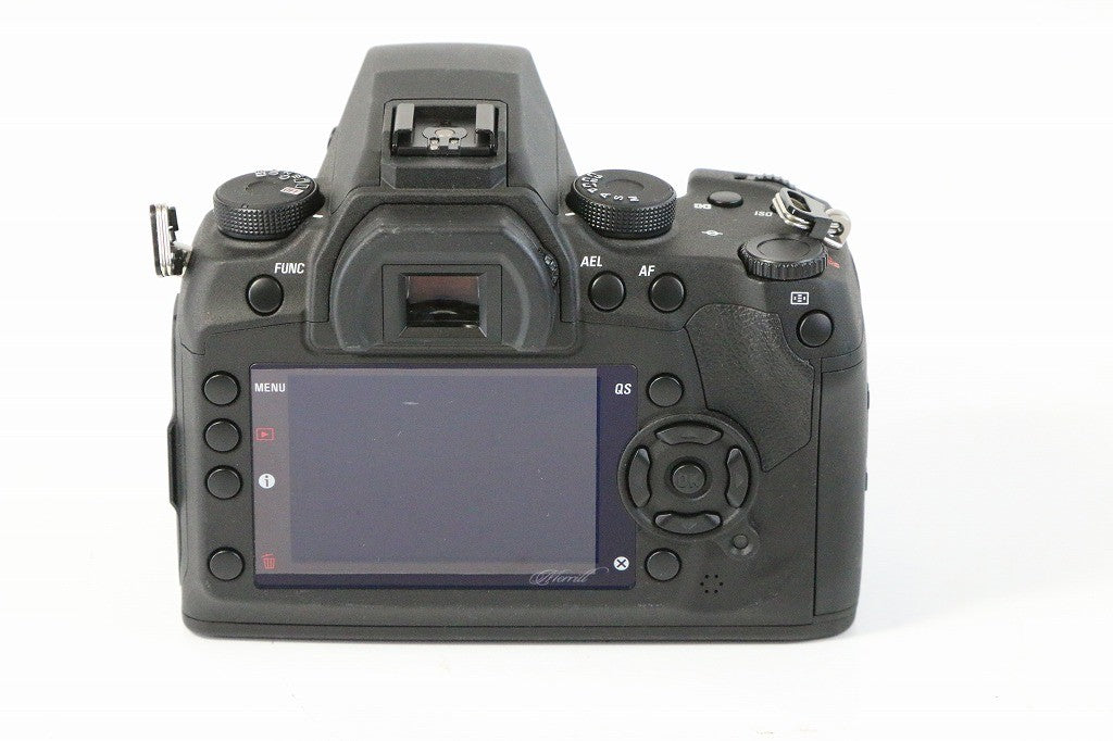 SIGMA デジタル一眼レフカメラ SD1Merrill & 17-50mm kit 4,600万画素 FoveonX3ダイレクトイメージセンサー(APS-C)搭載 928810　【中古美品】