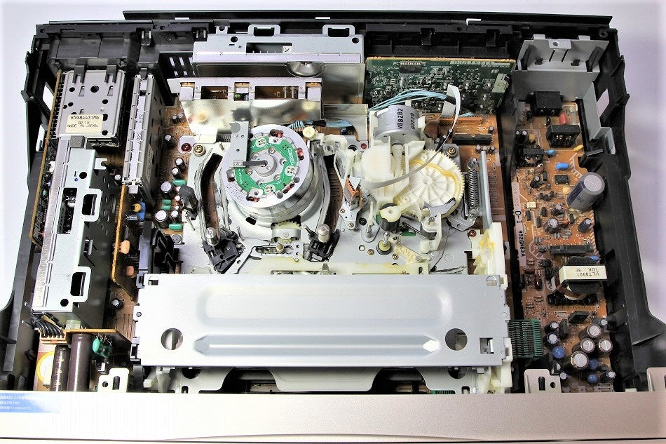 Panasonic NV-SB900 S-VHSビデオデッキ　【中古整備品】