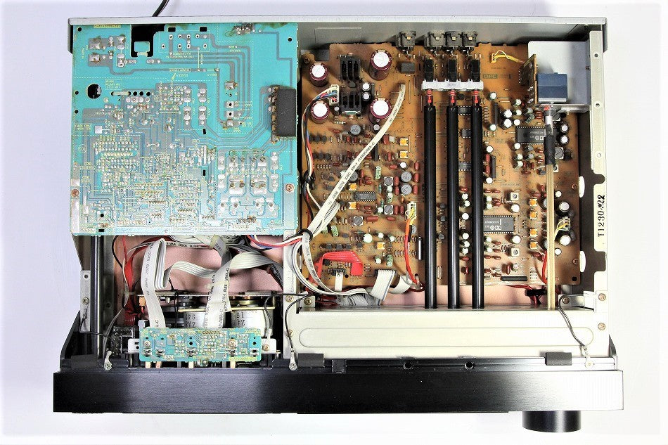 Victor ビクター TD-V711 3ヘッドカセットデッキ　【中古整備品】