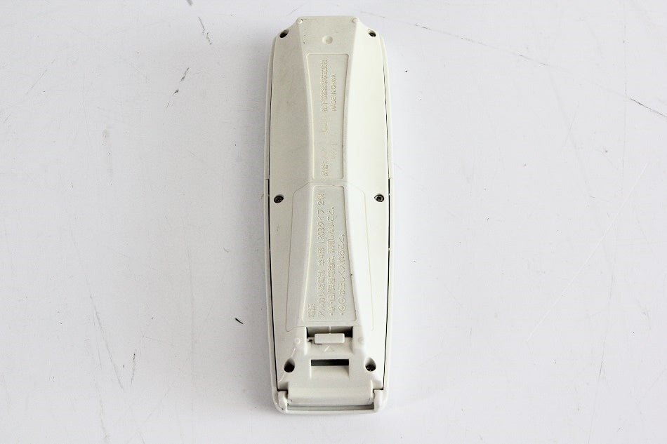 Panasonic純正パーツ　エアコン用リモコン　CWA75C3020X　【中古品】