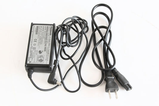 Panasonic ACアダプター CF-AA1533 J C1【中古品】