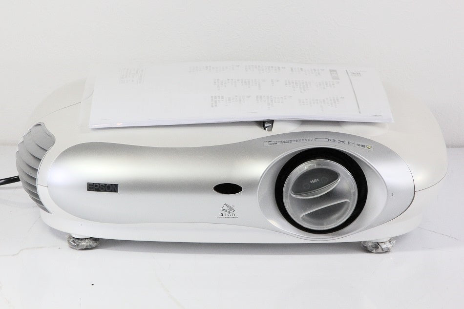 EPSON dreamio ホームプロジェクター EMP-TW200H　【中古品】