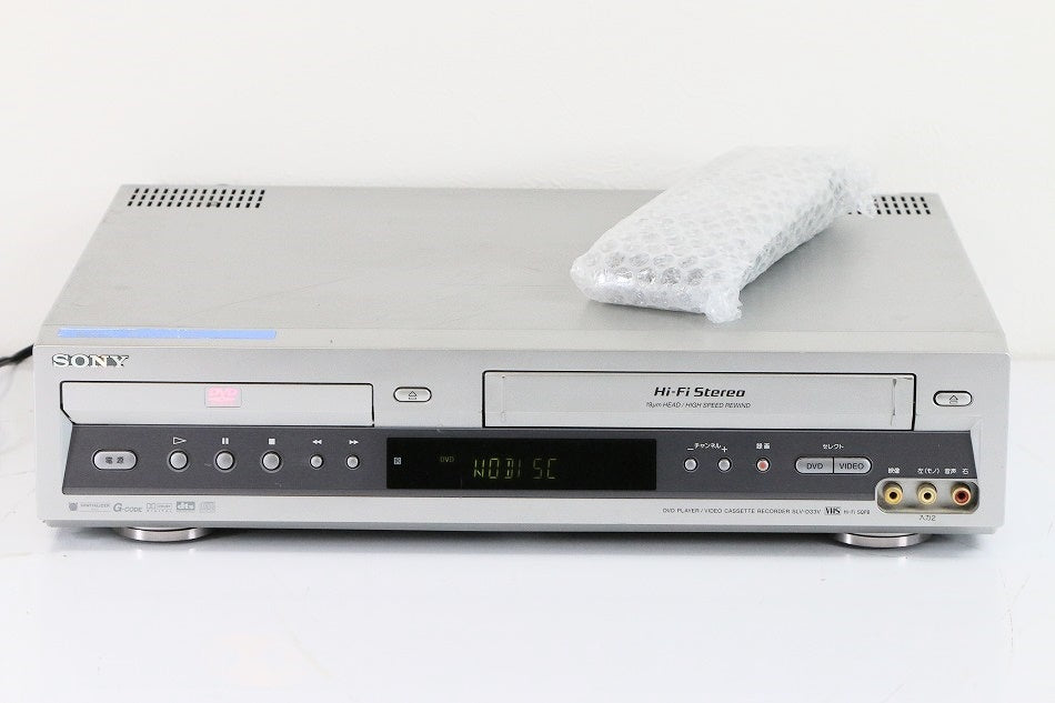 SONY VHSビデオデッキ／DVDプレーヤー ダブルデッキ SLV-D33V　【中古品】
