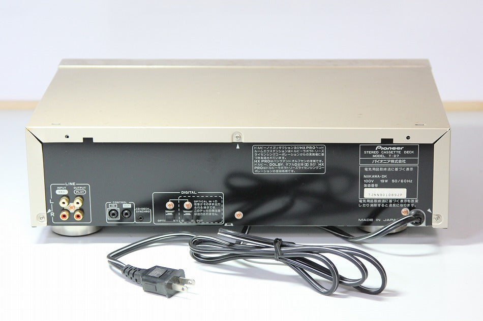PIONEER パイオニア　T-D7　デジタルプロセッシングシステム搭載　3ヘッドカセットデッキ　 DOLBY NR B/C　【中古整備品】