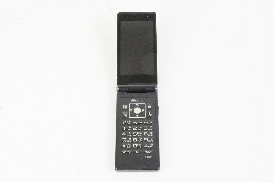 F-07F　ドコモ　docomo　ブラック　白ロム